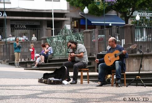 Musikanten vor der Katedrale Se