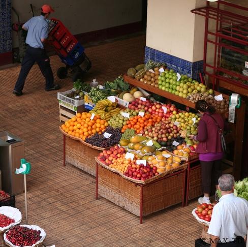 Treiben auf dem Mercado dos Lavradores